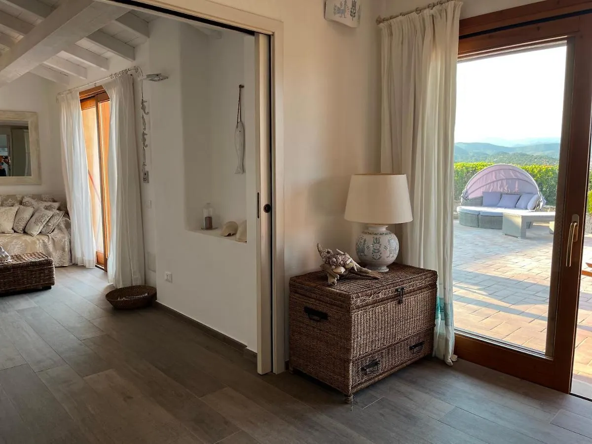 Chia Villa Violet 0*,
